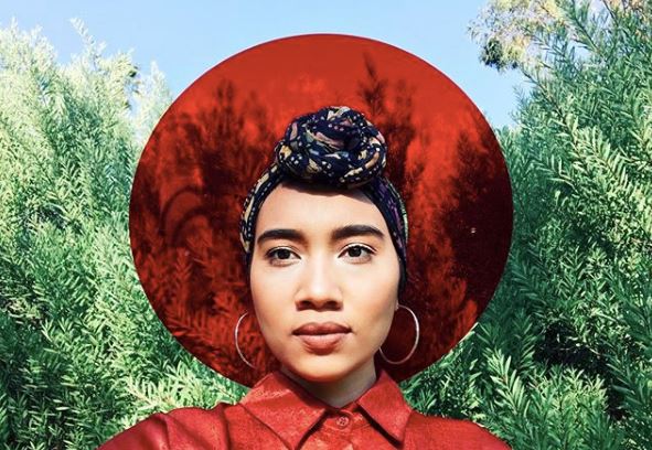 kerap diganggu, yuna mohon bantuan 