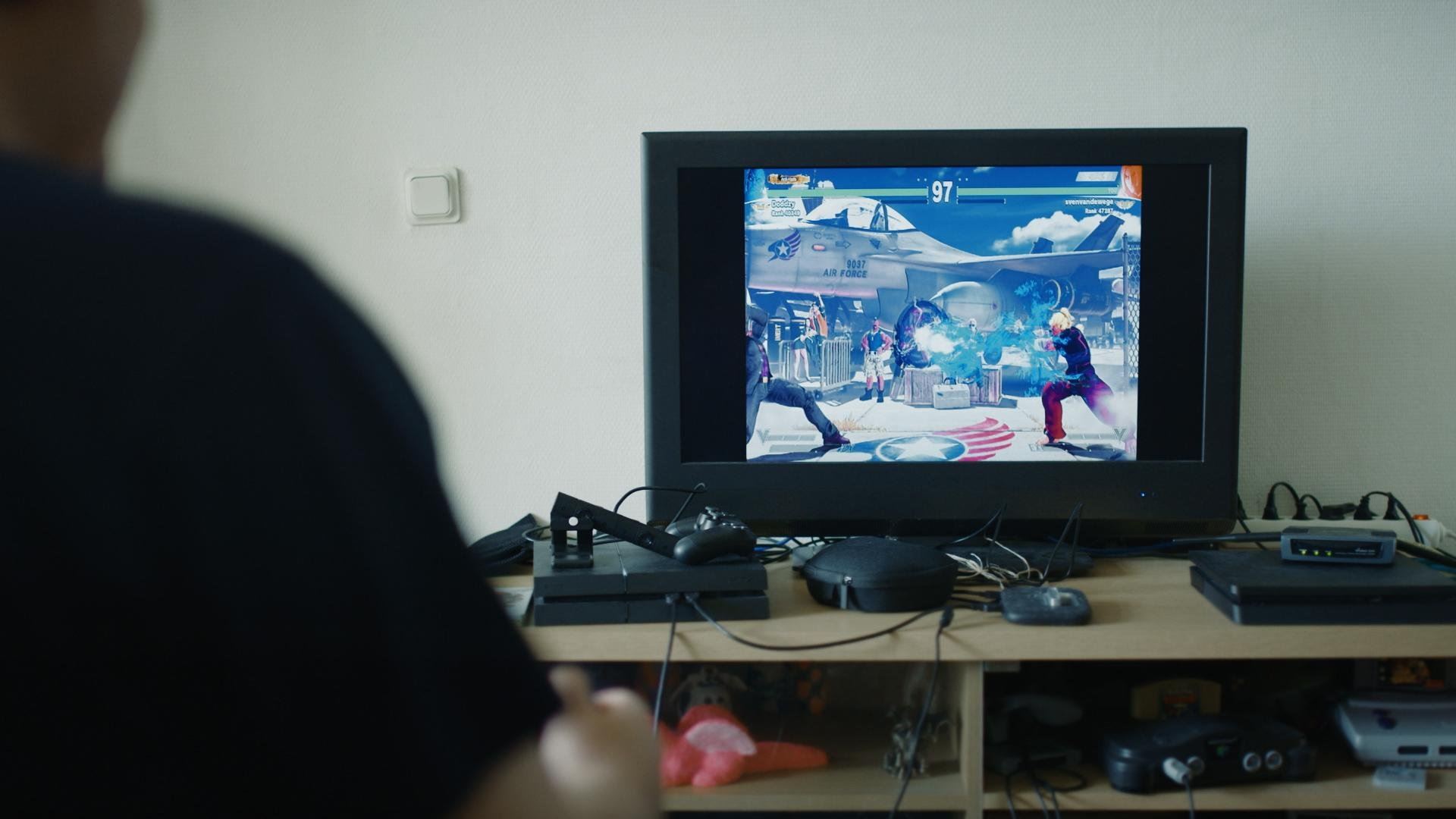 power betul lelaki ini main game street fighter hanya guna bunyi