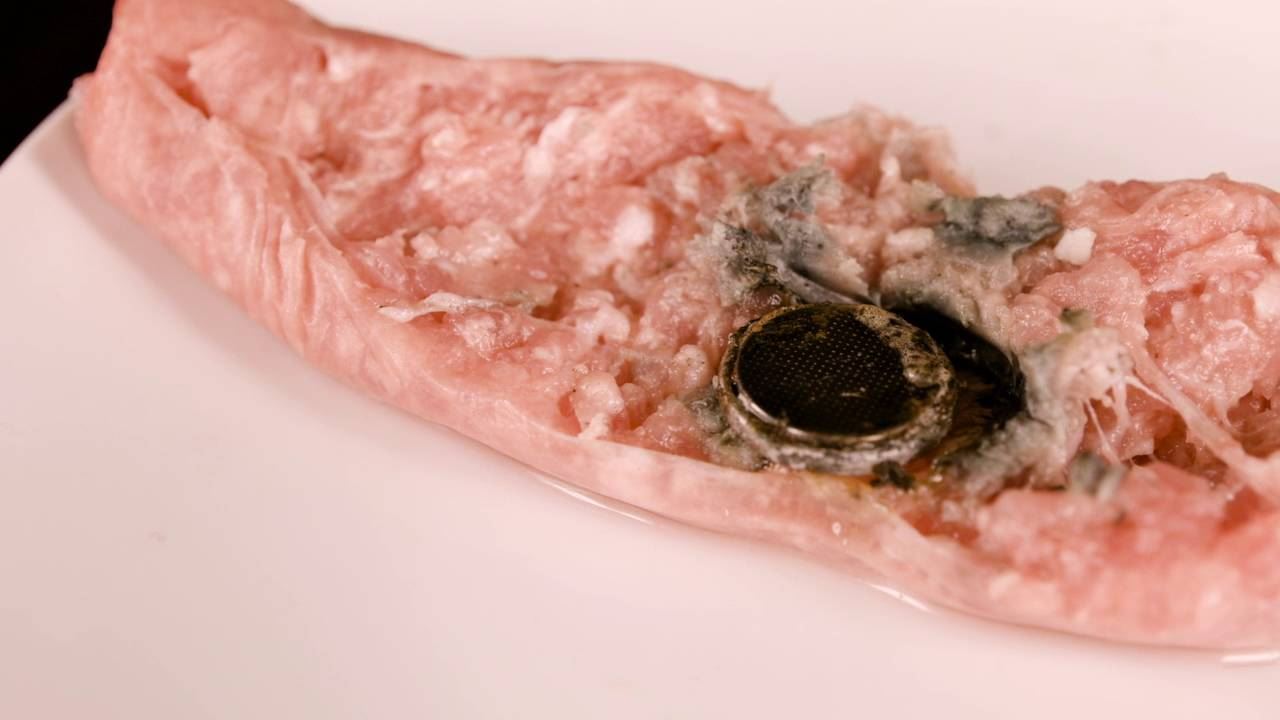 disangka gula-gula, kanak-kanak dua tahun nyaris mati tertelan 20 biji bateri butang