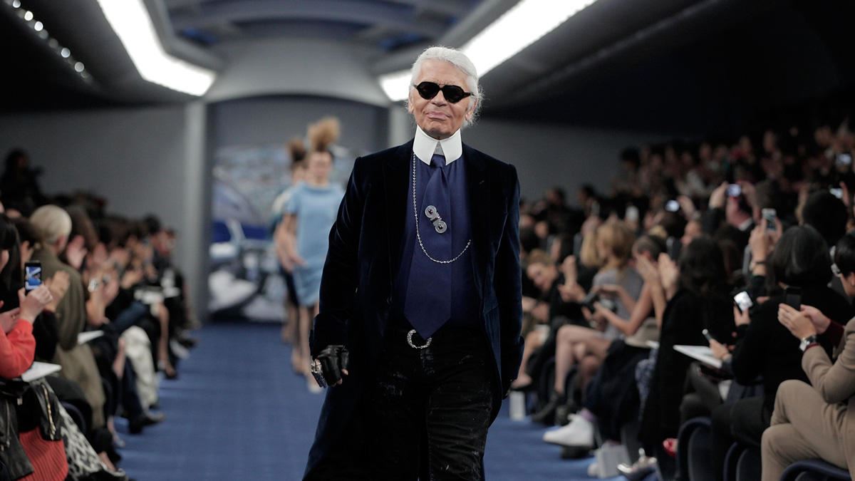 pereka fesyen terkenal karl lagerfeld meninggal dunia, kucing antara pewaris harta rm700 juta