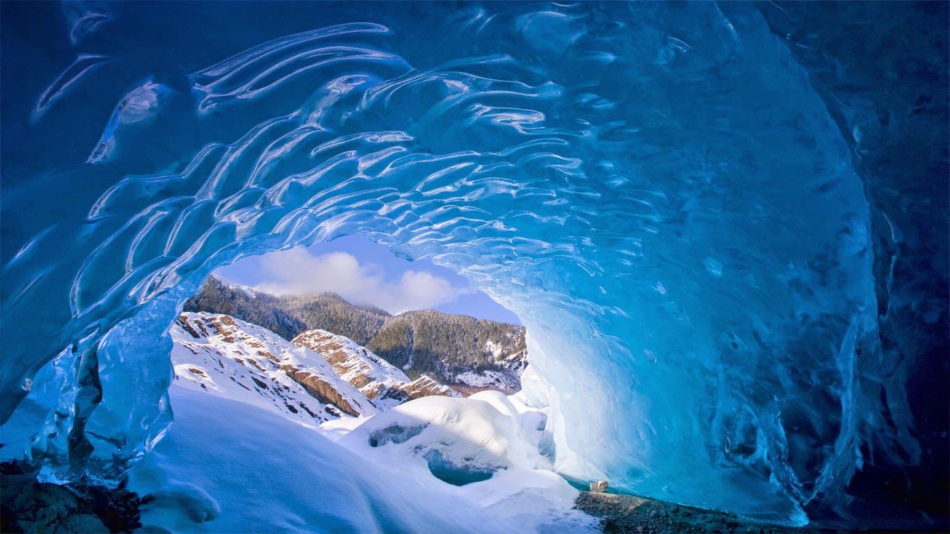 tergamam tengok view gua ais sepanjang 19 km di alaska ni!