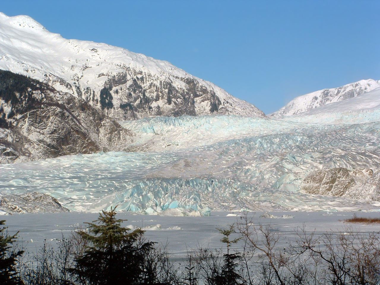 tergamam tengok view gua ais sepanjang 19 km di alaska ni!
