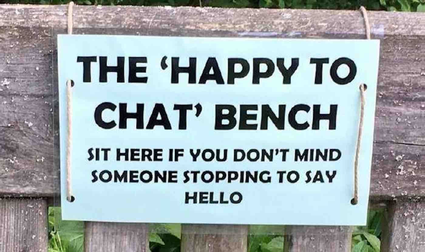 polis buat ‘kerusi sembang’ untuk perang masalah kesunyian