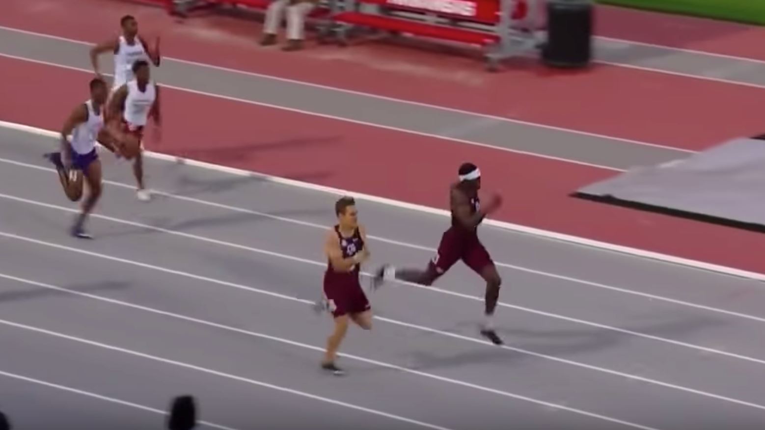 demi sekalung emas, pelari sanggup buat macam ni untuk menang