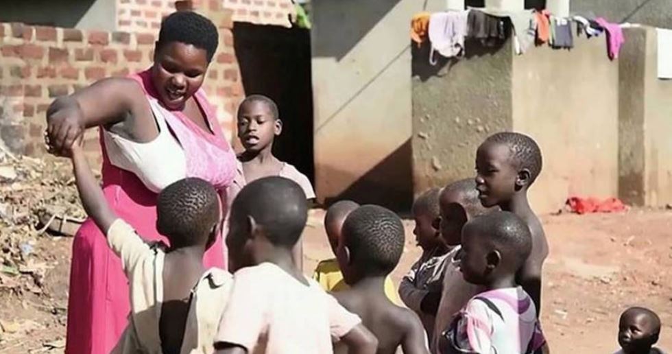 sudah ada 44 anak, wanita “paling subur di dunia” ini dilarang mengandung lagi