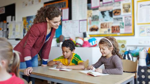 Denmark Wajibkan Kelas Empati Untuk Semua Murid, Patutlah Mereka Negara Paling Bahagia!