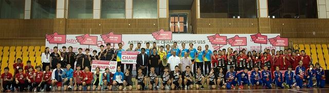 indonesia juara kejohanan badminton astro junior 2018