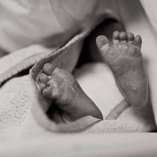 Dua Kali Lahir, Dua Kali Pergi: Kisah Bayi Ajaib dari Davao
