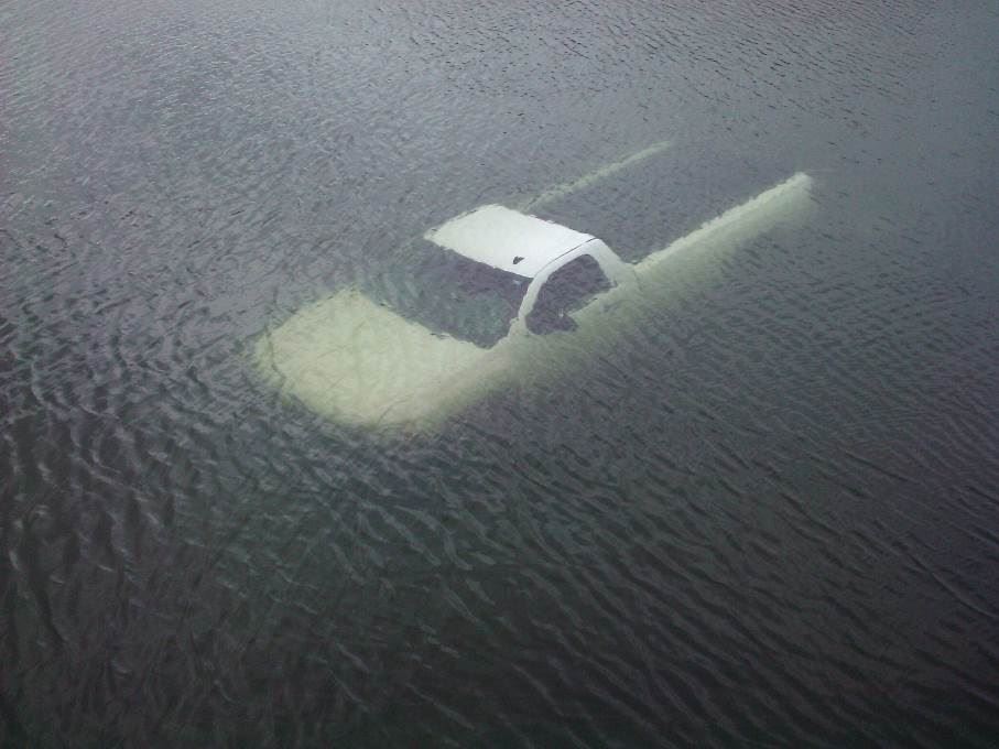 jika kereta anda jatuh ke dalam air ini langkah yang perlu anda ambil