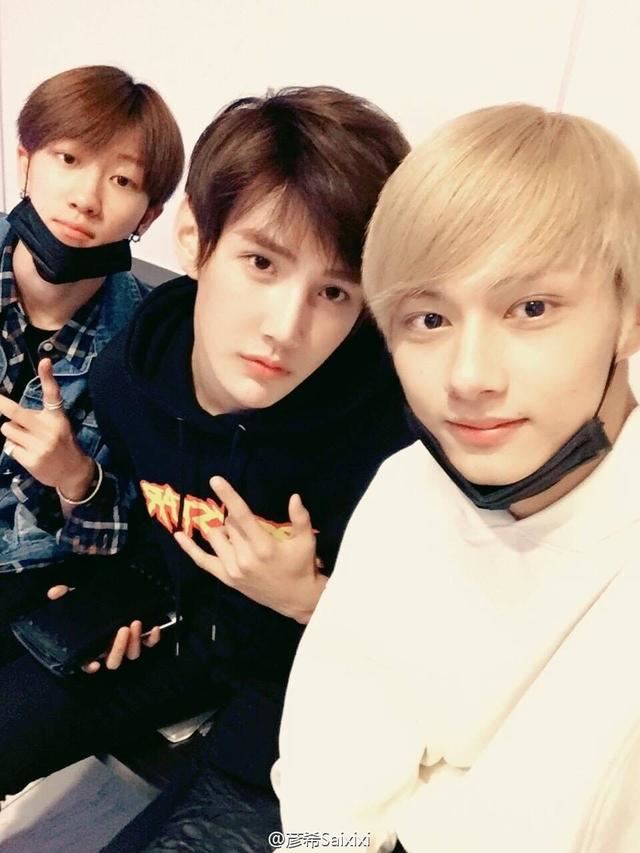 虞书欣和《青春有你3》选手是好友！曾是sm练习生