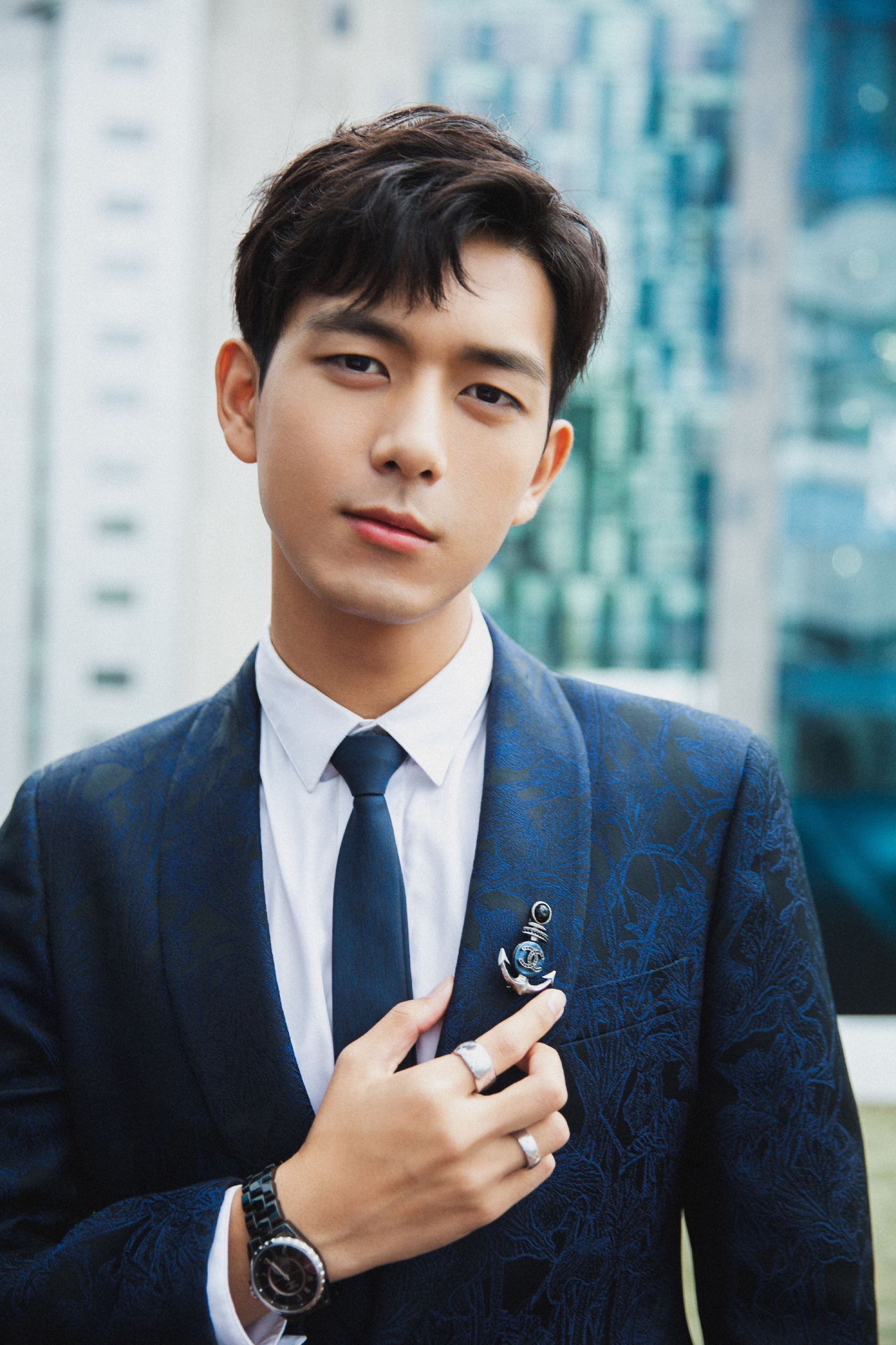 “李现”不是真名!“李现”的真名很文青~