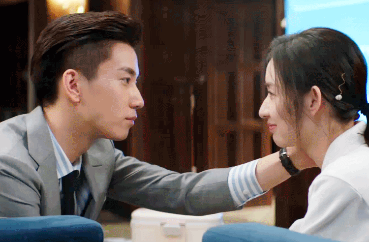 吻戏多到上热搜！新陆剧《只是结婚的关系》先婚后爱❤️ 