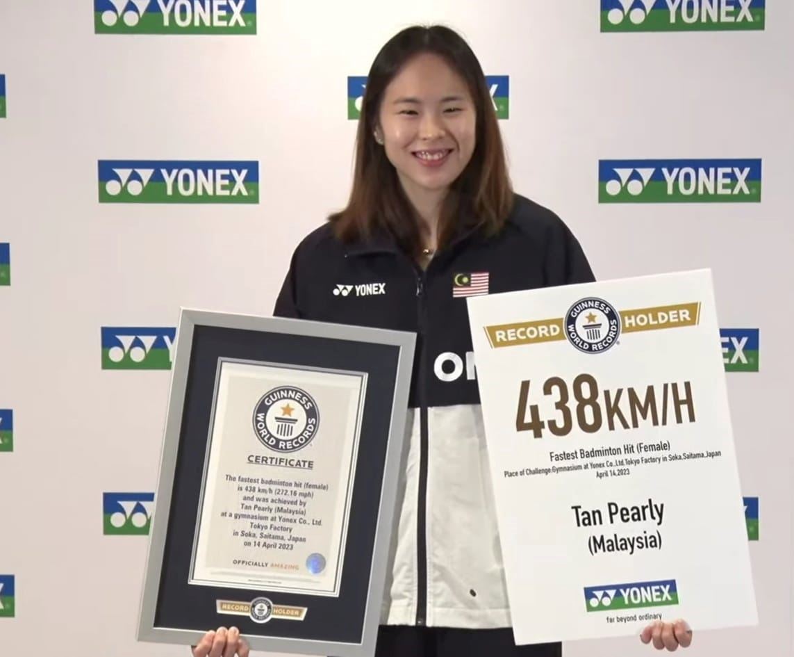 🇲🇾大马女双陈康乐领奖了！吉尼斯纪录颁奖典礼