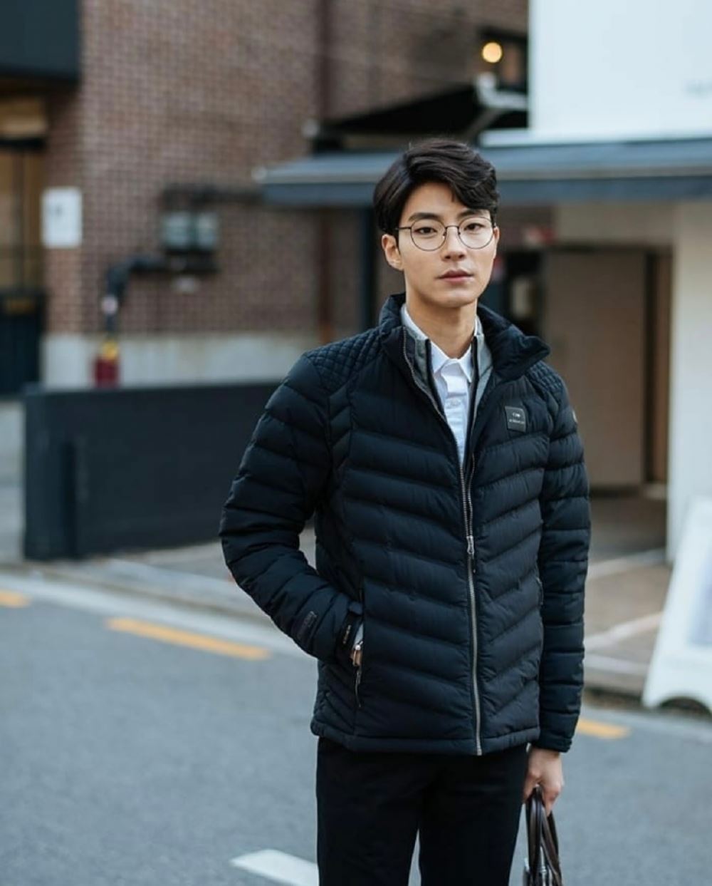 《女神降临》黄寅烨超老造型！模特时期照