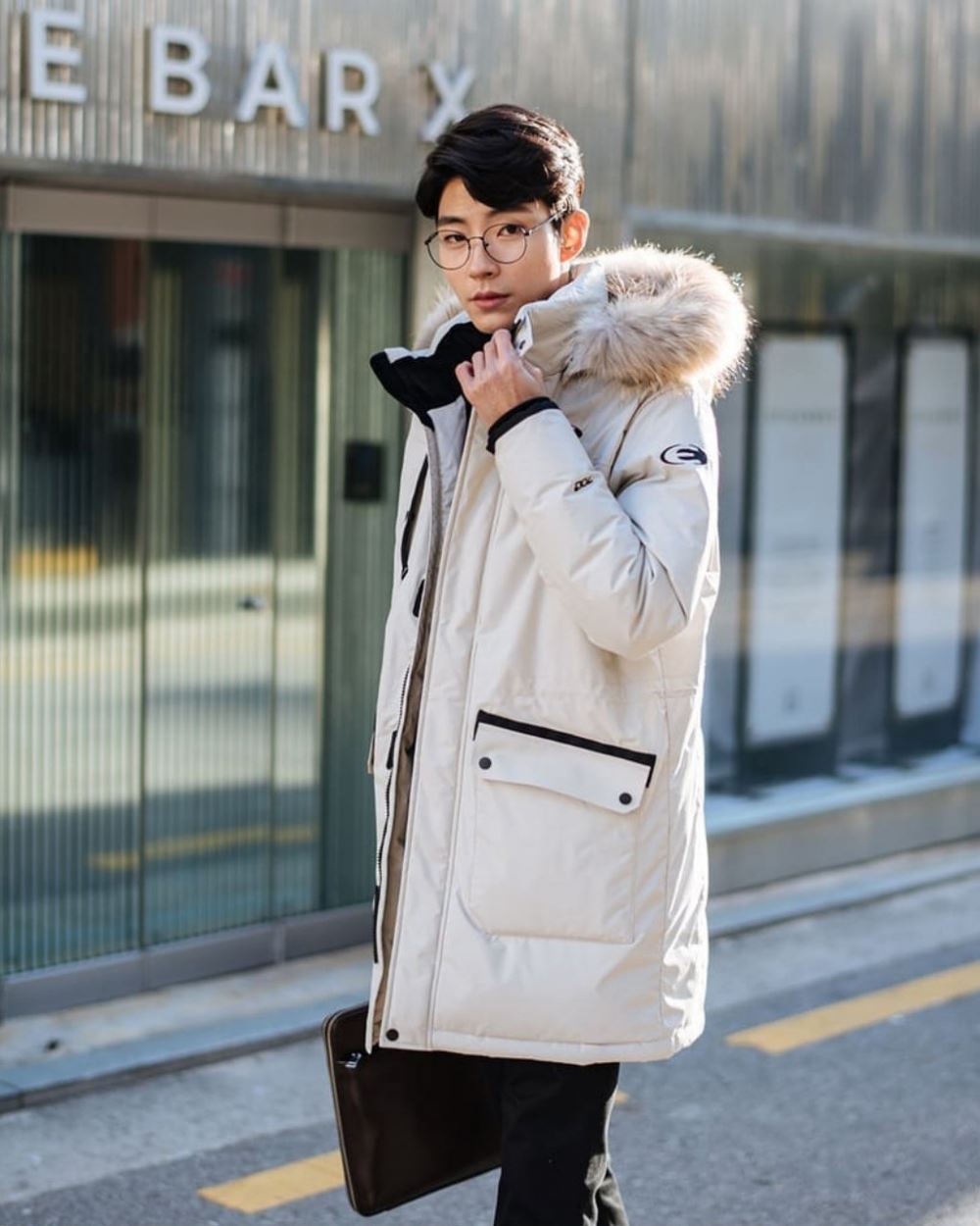 《女神降临》黄寅烨超老造型！模特时期照