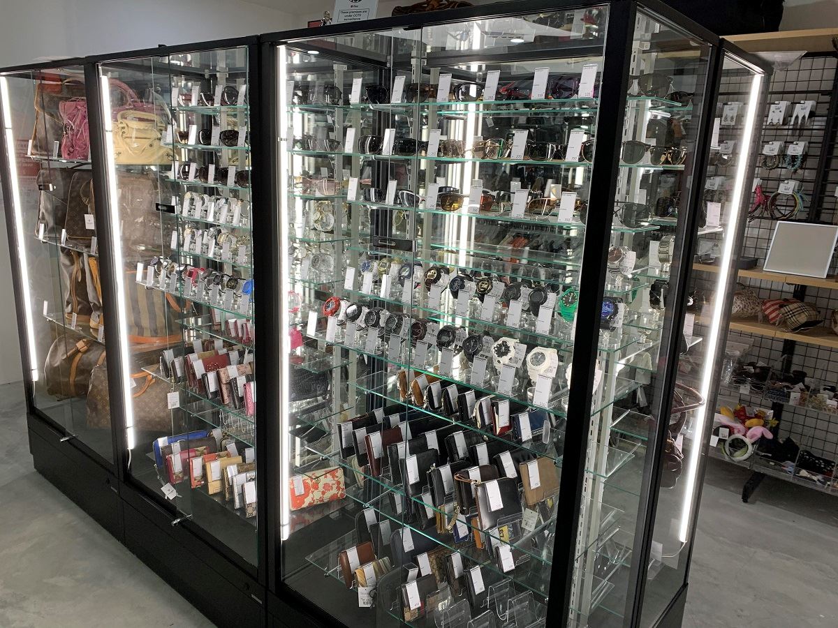 日本二手店🇯🇵 知名品牌、平价都有！rm5起跳