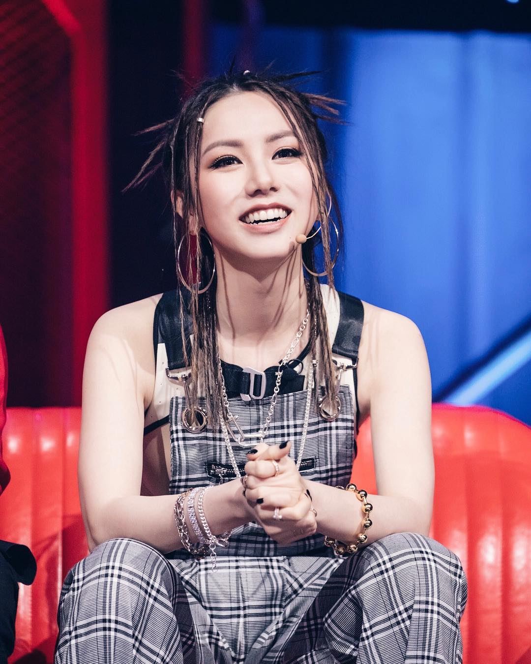 邓紫棋15岁比赛曝光！完美演绎高难度歌曲，全网爆鸡皮！｜goxuan