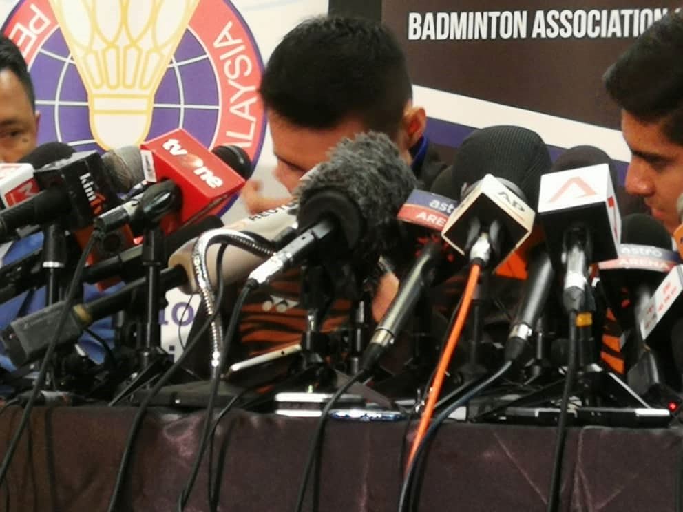 李宗伟落泪宣布退役！遗憾结束19年运动生涯！｜goxuan