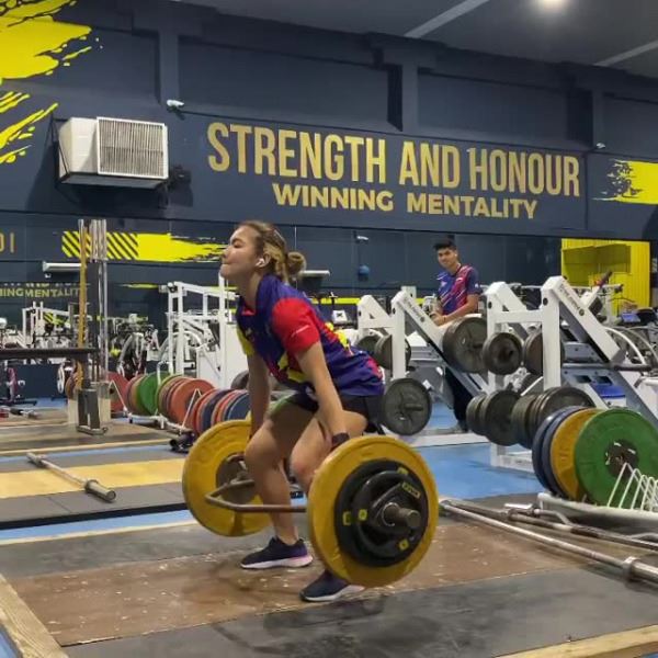 大马跳水女将「地狱式训练照」曝光！网民：好吓人