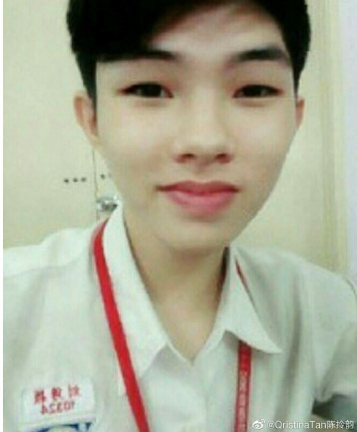 刘隽来自森美兰！中学照曝光！原名“刘隽颖”