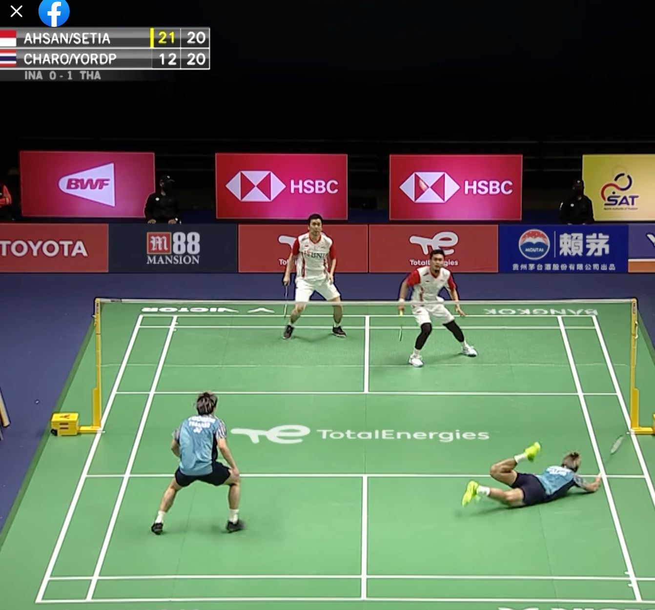 泰国男双上演“杂技救球之战”！网民：全场mvp🏆【汤杯】