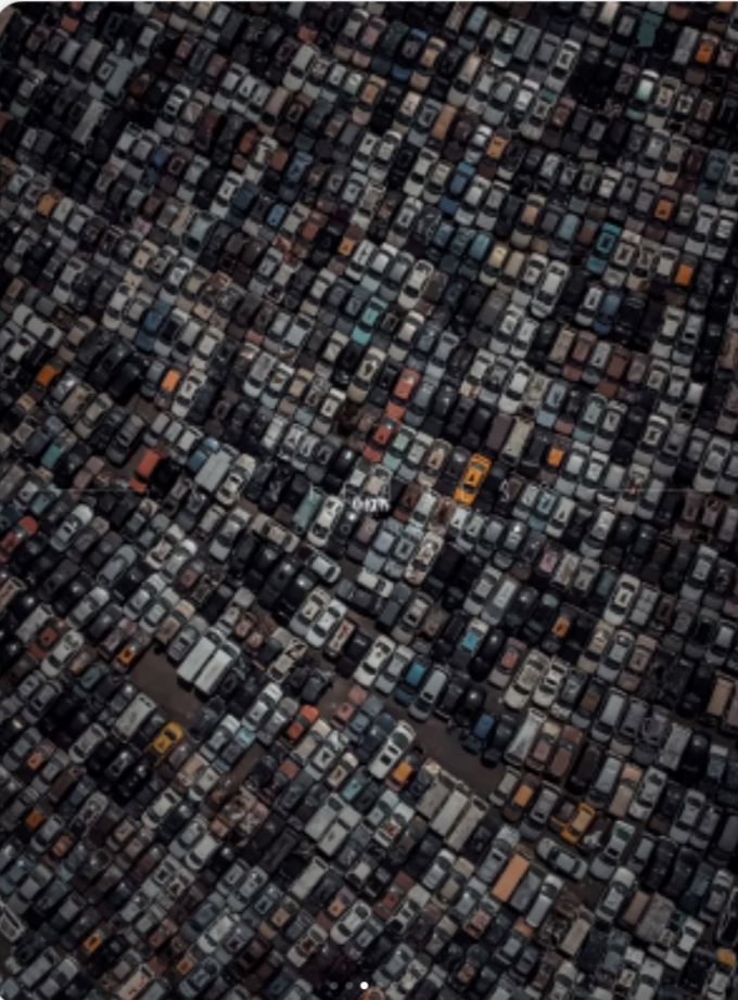 🇲🇾大马居然有「僵尸车城」！满满的废弃车...