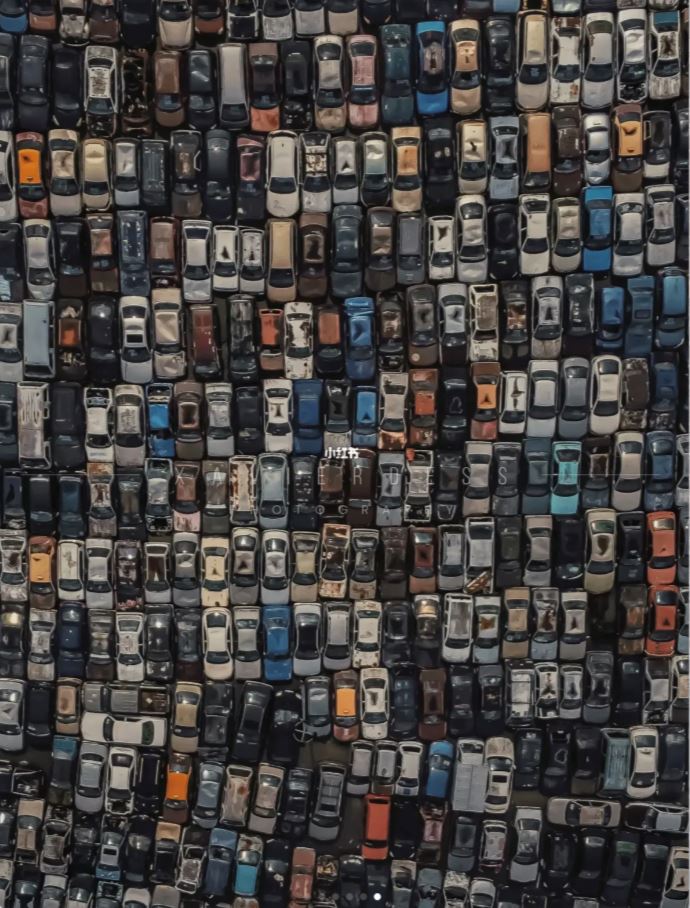 🇲🇾大马居然有「僵尸车城」！满满的废弃车...