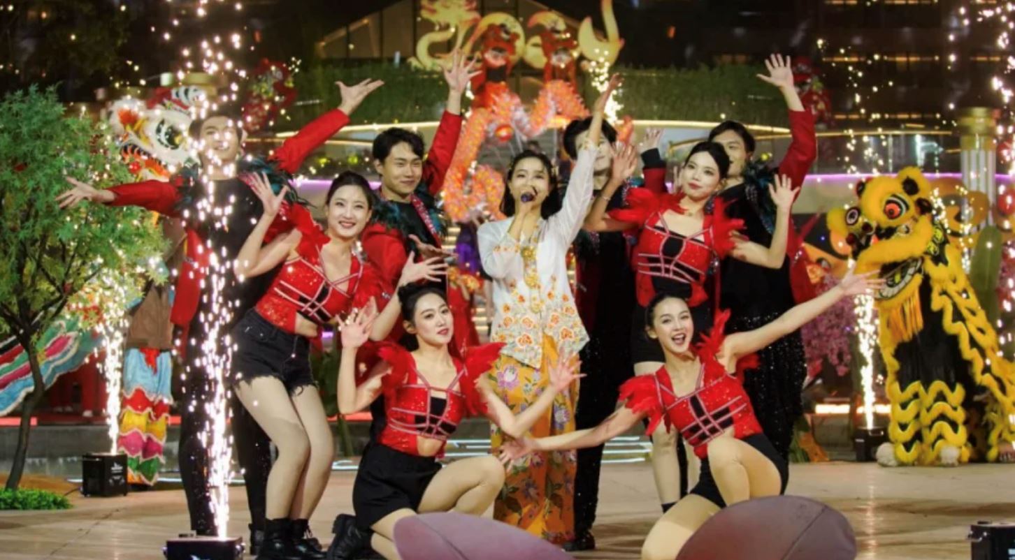 🇨🇳大马歌手陈颖恩登上2024大湾区春晚