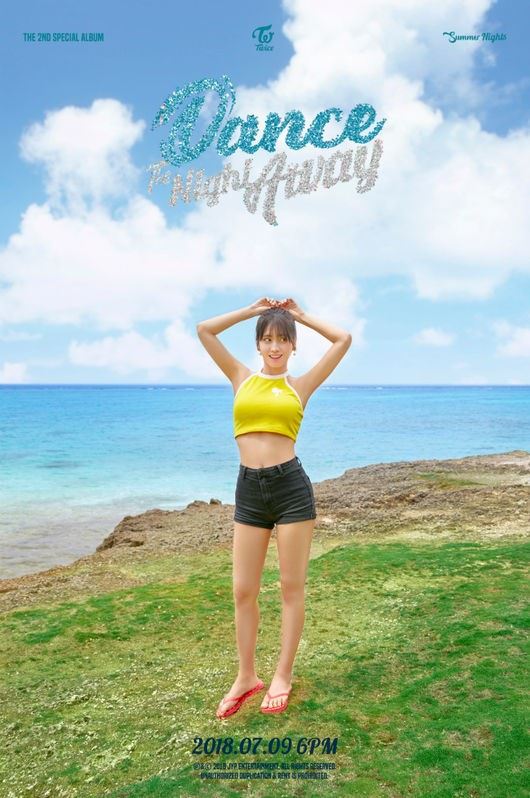 【多图】twice 回归照公开！ 林娜琏俞定延momo甜美可爱