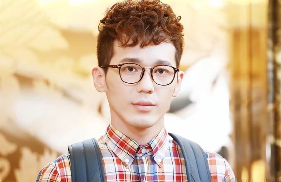 《微微一笑很倾城》播出6年，4位配角火了！还和虞书欣对戏🔥