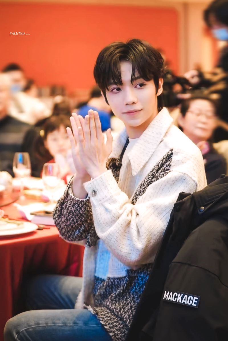 罗一舟 赵露思新剧《后浪》开机！中医版《机智的医生生活》?