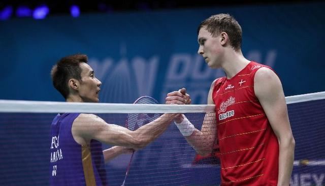 安塞龙对战李宗伟「崩溃怒摔球拍」【2018年赛事】