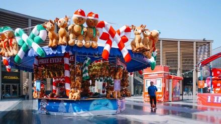 这个夹娃娃机游乐场也太”壮观“了吧