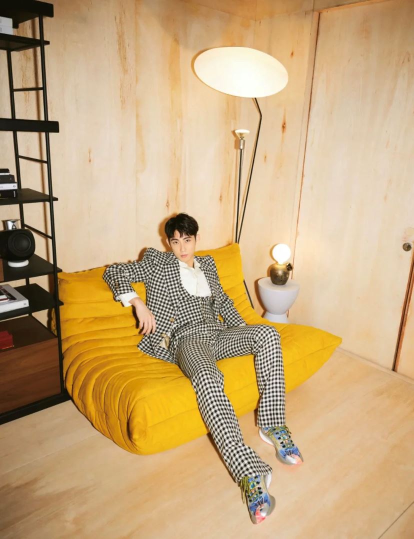 🇸🇬羽球男单骆建佑【杂志大片】网民：现在球员那么帅？