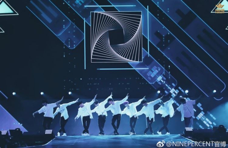 9%出道首舞台公开！农农被问“如果变成女生会喜欢哪位成员” 答案竟然是..｜goxuan