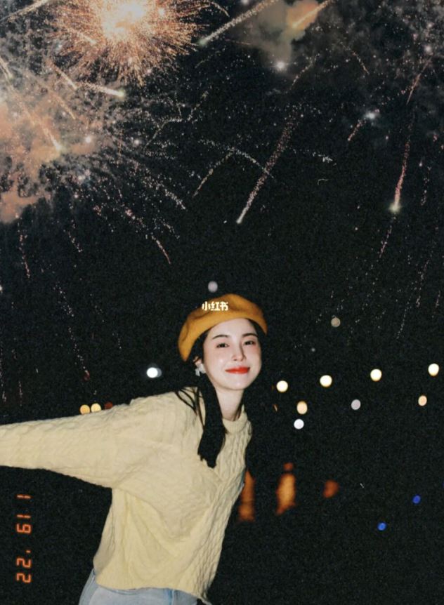 你也可以和【烟花拍照】🎆 以假乱真的烟花照