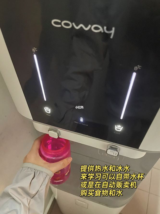 🇲🇾马来亚大学24小时图书馆!还有饭菜填饱肚子!