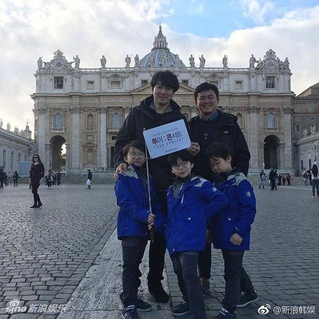 宋家三胞胎大韩、民国、万岁长大了 还学会了自拍 ｜ goxuan