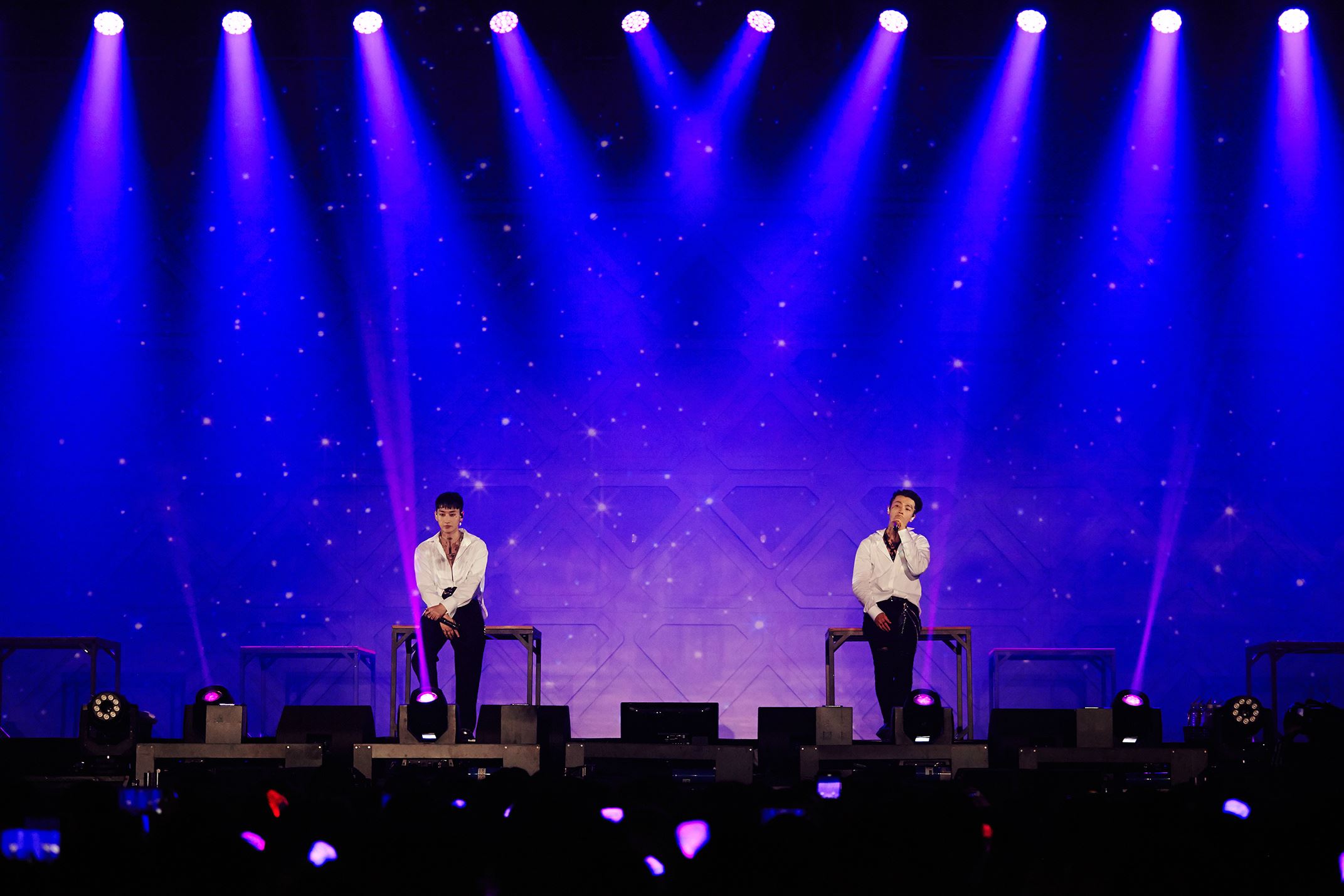 d&e首尔首个单独演唱会结束！大马演唱会票超抢手！｜goxuan