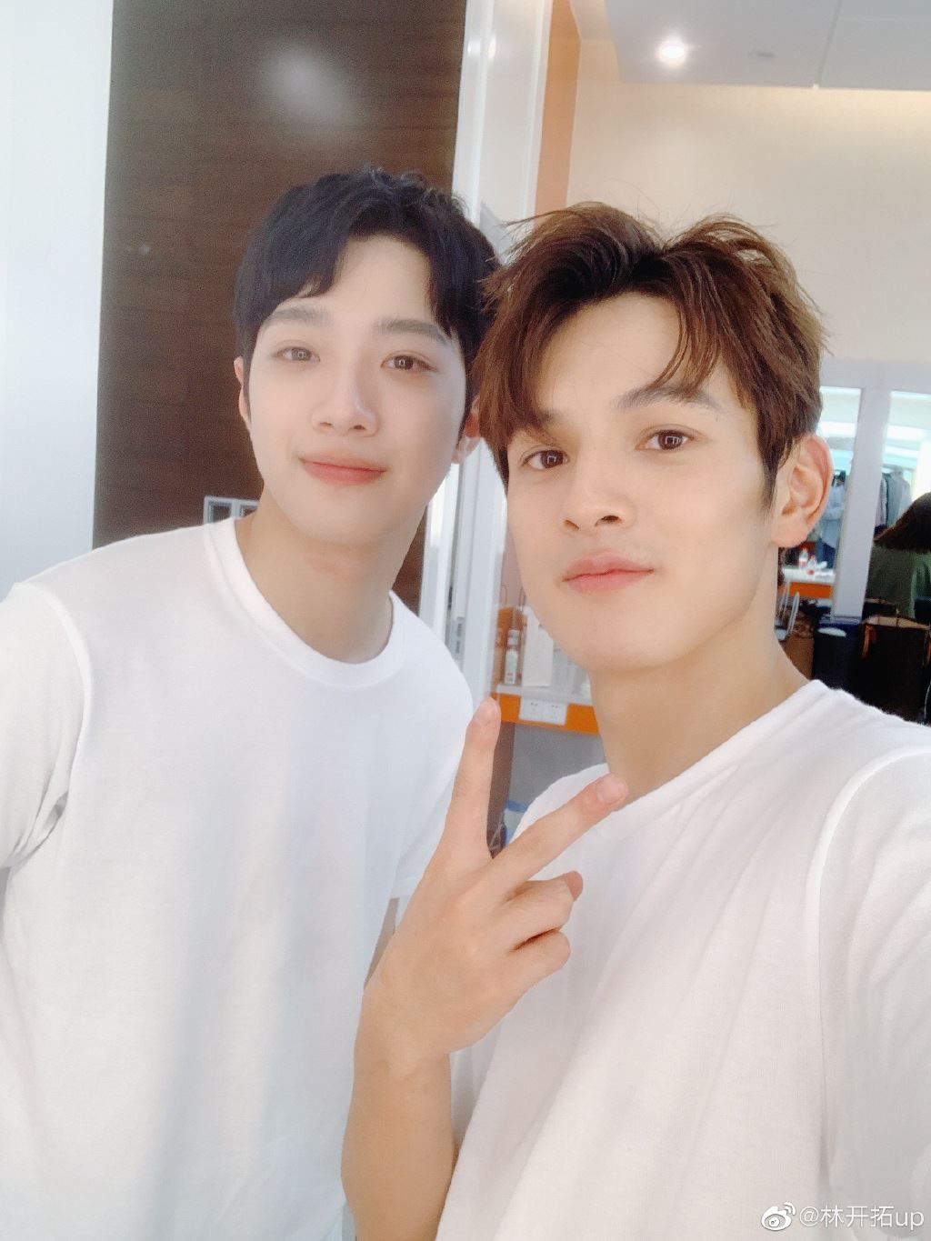 赖冠霖献出第一次！还3次！不顾粉丝「禁吻令」《初恋那件小事》