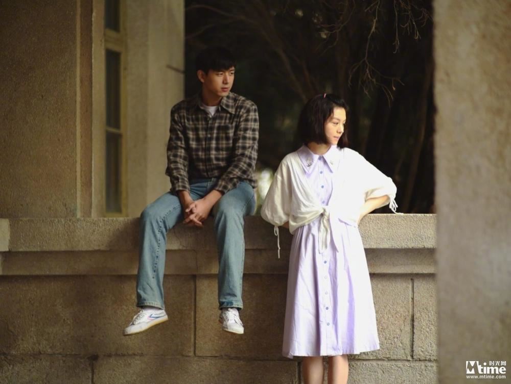 李现新剧《恋曲1980》| 有裸露戏❤️现女友冲鸭!!