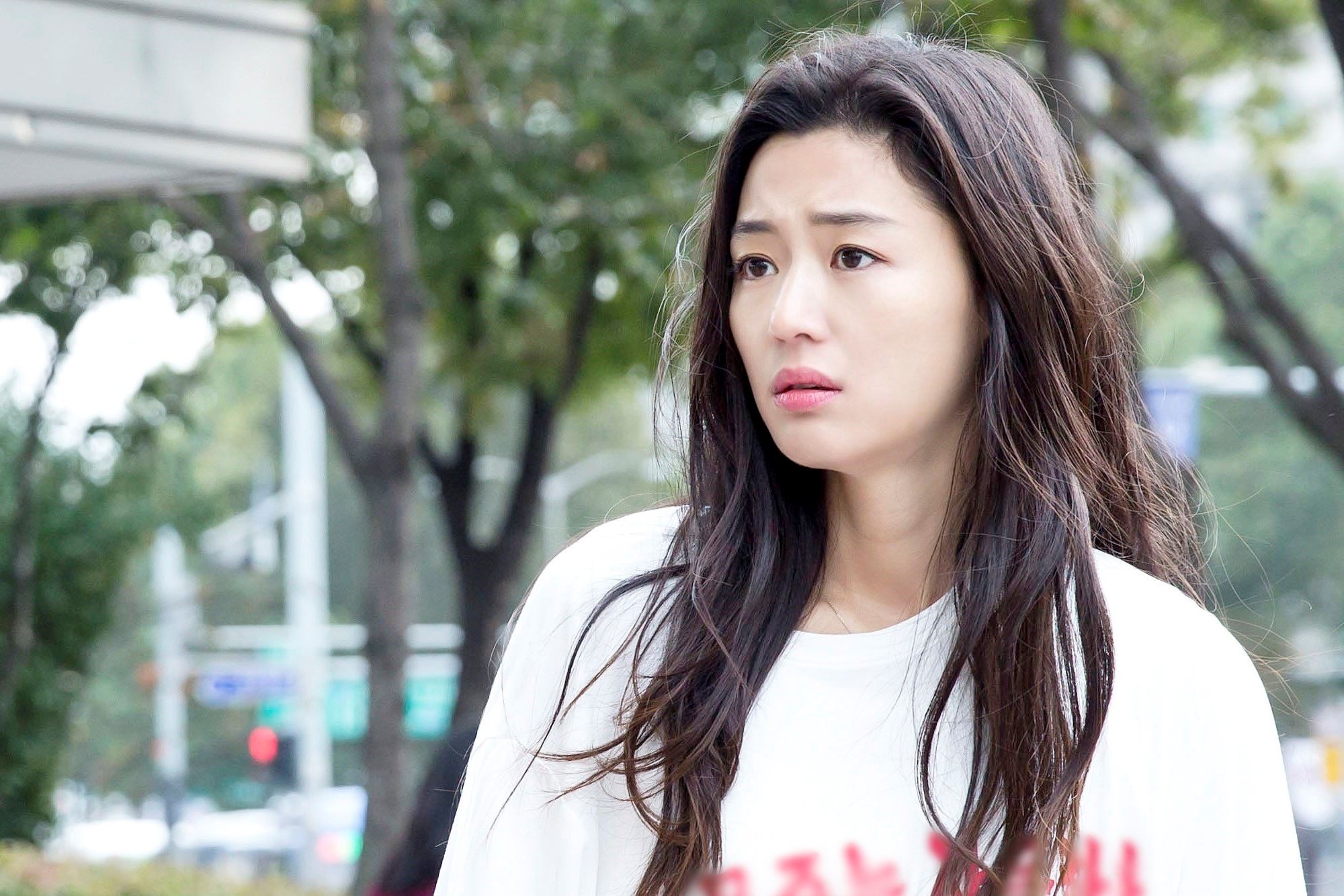 10月份专出母胎美女 | 4位10月出生的韩国顶级星