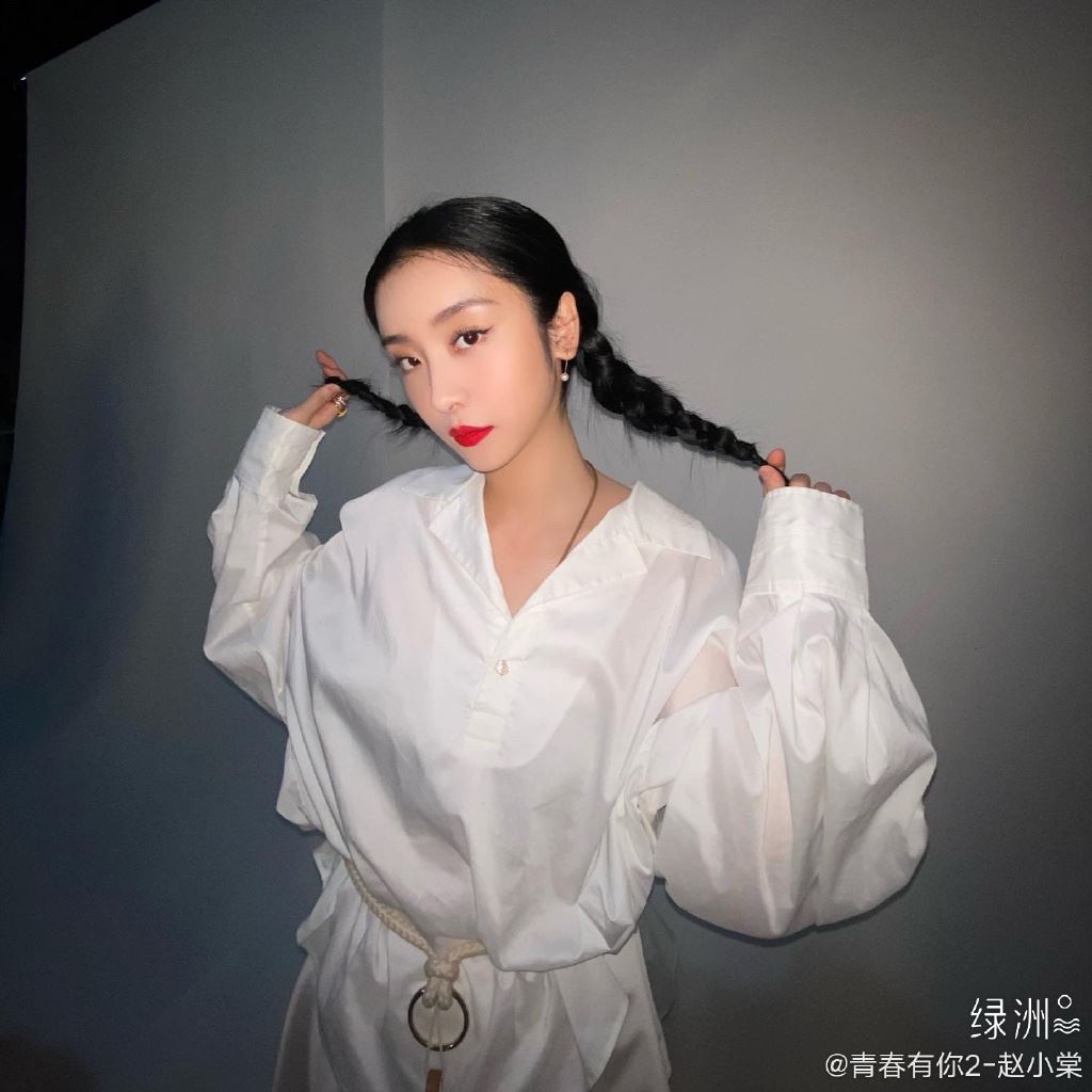 赵小棠绯闻男友曾参与《以团之名》！两人现身三亚！