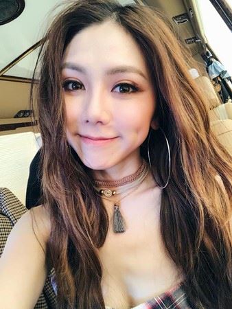 邓紫棋决裂有前兆，被工作压榨！公司决定演唱会是否继续！｜goxuan