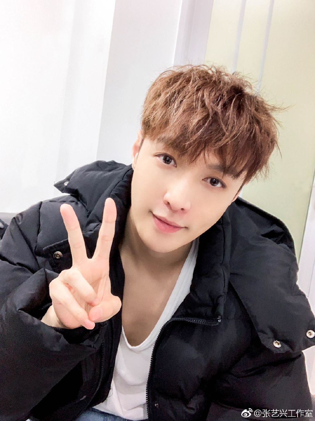 吴亦凡退exo 5年爆将合体张艺兴！曾同台却装不认识？！｜goxuan