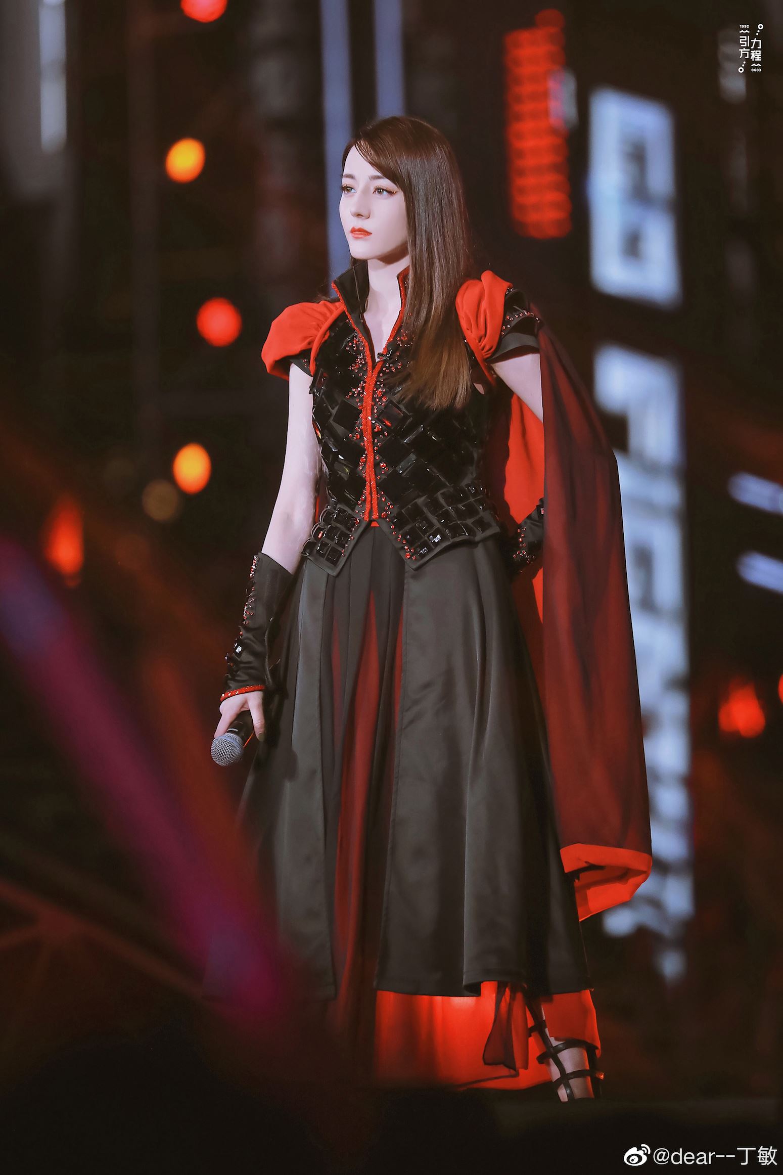 迪丽热巴唱“骑士精神”掀热议！网友：“真有挑战精神”！｜goxuan