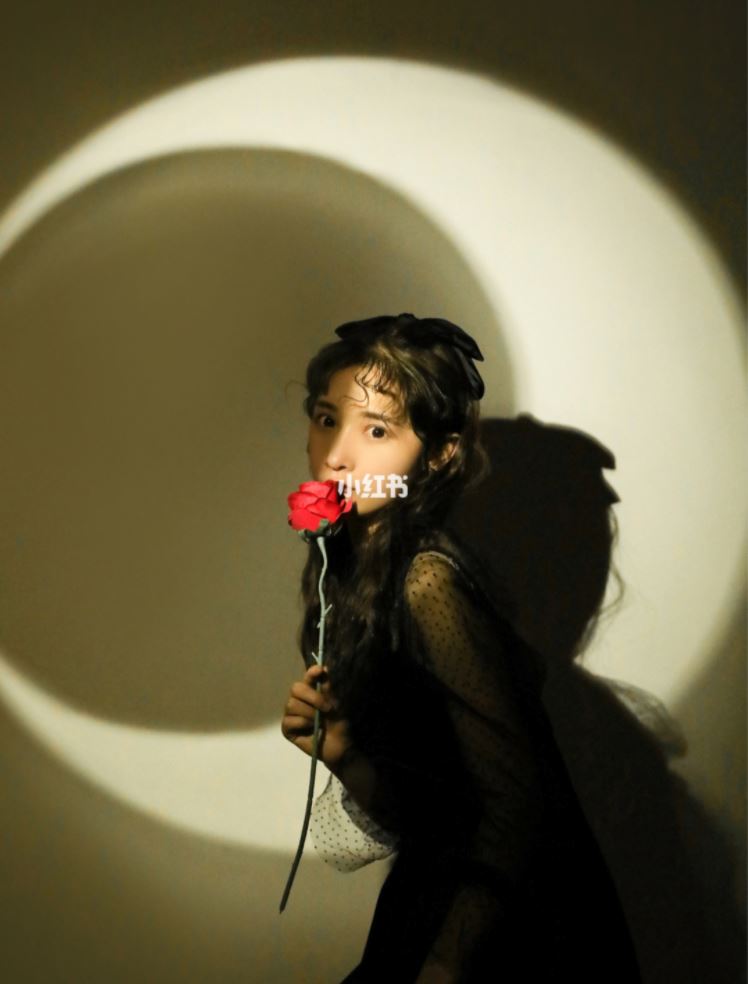 在家用「纸杯」也可以拍ootd！❤️升级版月牙剪影 🌛