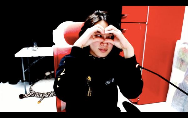 【影片】金希澈直播诉苦“老是拖后腿”！利特一句粉丝泪崩！｜goxuan