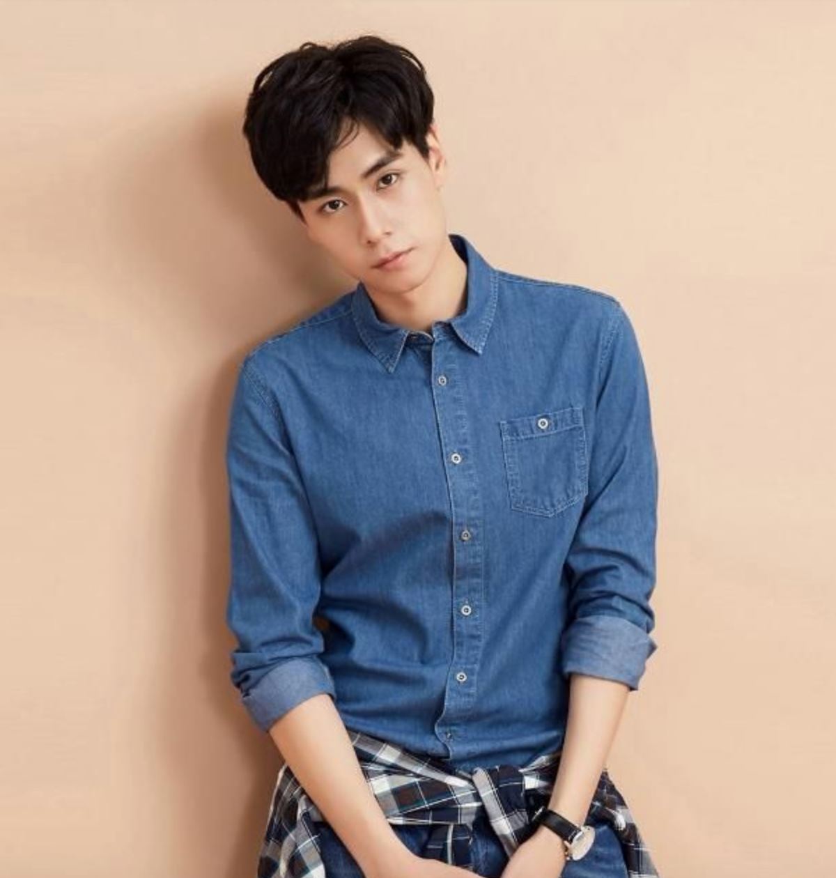 原来现实中的胡一天，那么多造型！帅爆！