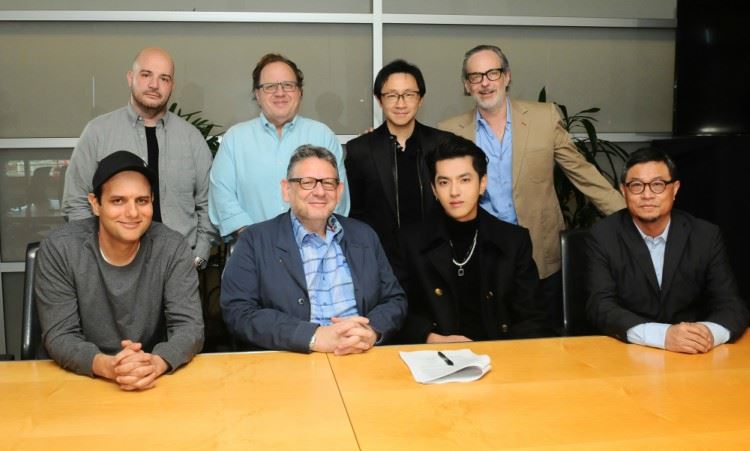 吴亦凡因为这首歌 成为唯一一位登顶美国音乐榜首的华人歌手|goxuan